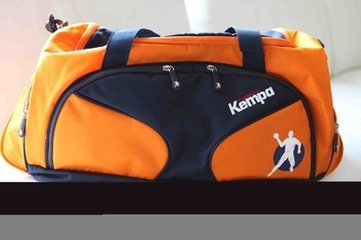 上海閔行區(qū)申通快遞行李快遞18321788438